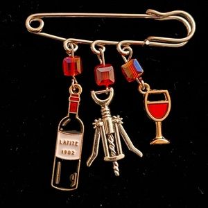 Safety Pin Brooch with charms Wine Vino Bartender sommelier